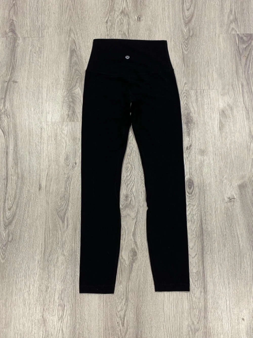 Lululemon Black Align High-Rise Leggings Pants Size 2.